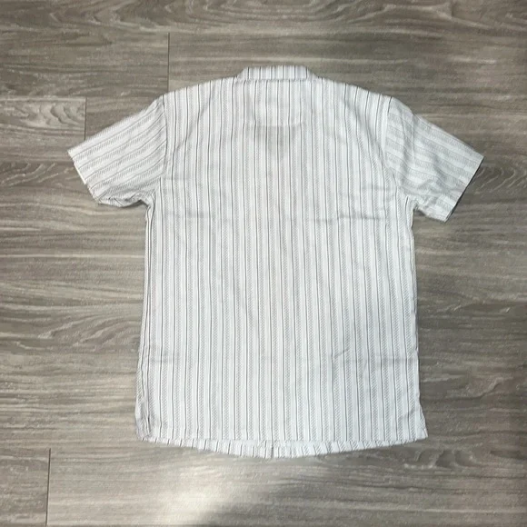 Craft & Flow button down shirt. Size L. NWT - Picture 5 of 5